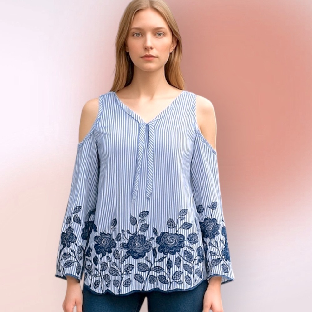 Shoreline Blue and White Embroidered Cold Shoulder Top Size S/M